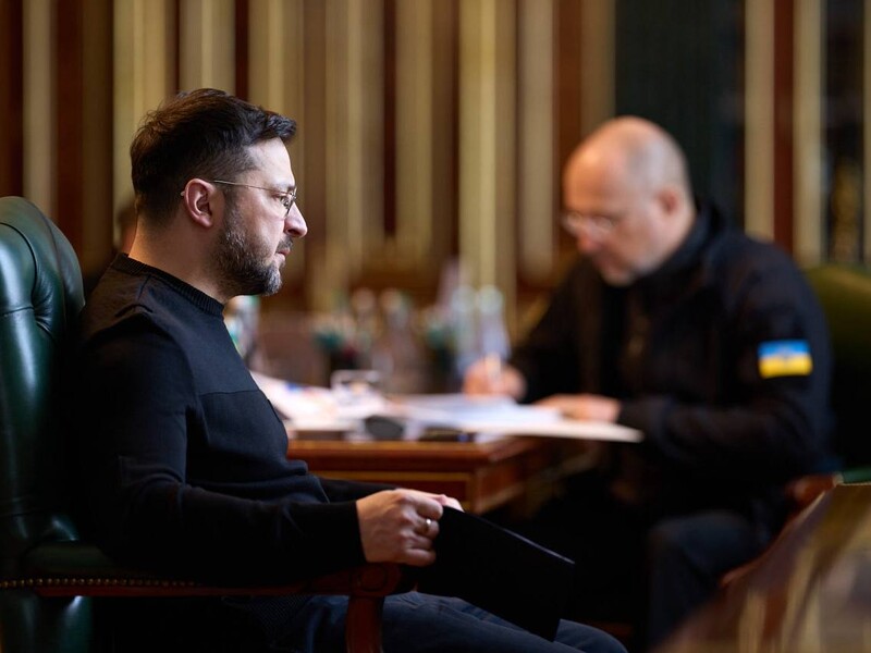 "Люди истощены". Зеленский рассказал, в каких регионах наихудшая ситуация со светом