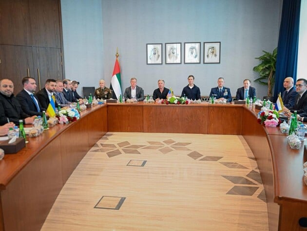 Первый день переговоров США, РФ и Украины в ОАЭ завершился. Что известно?