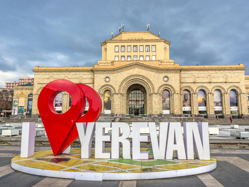 В Армении предложили создать министерство секса. Чем оно будет заниматься?