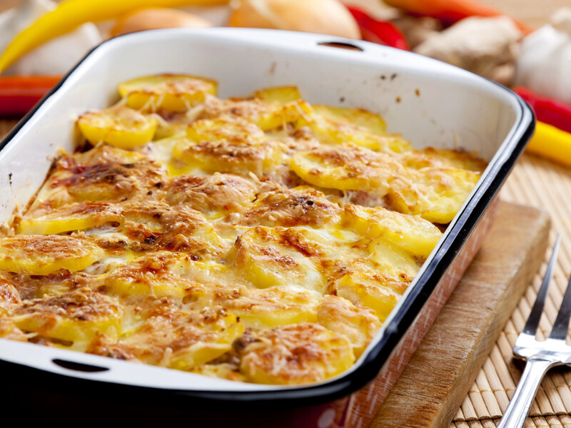 Коли треба швидко й смачно – приготуйте цю неймовірну курку з ананасами. Рецепт запіканки