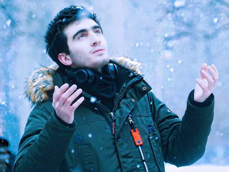 Facebook выиграл суд у сирийского беженца, сделавшего селфи с Меркель