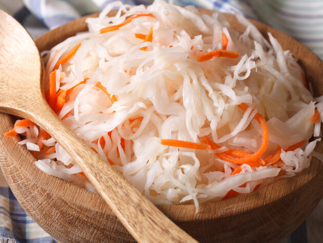 Ця маринована капуста смачніша за квашену. Швидко приготуйте – і насолоджуйтесь