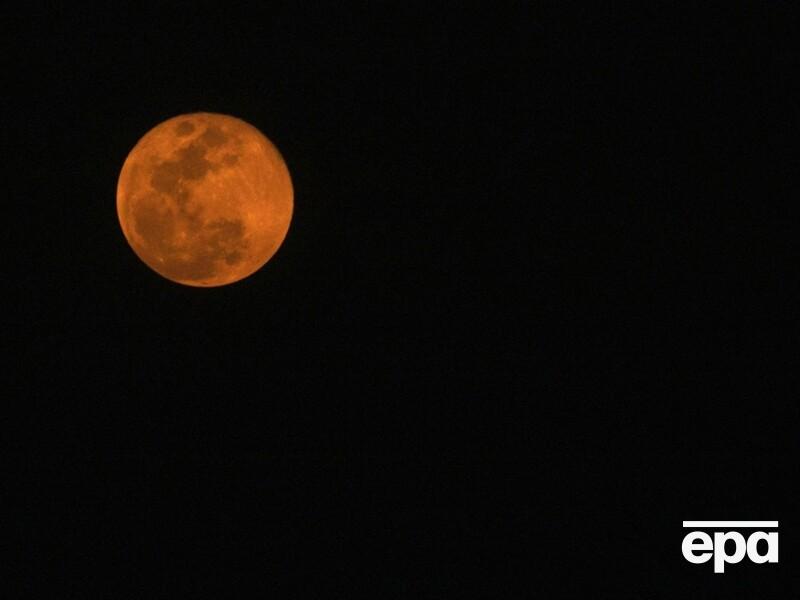 Маск переключился на Луну и пообещал появление там городов в течение 10 лет