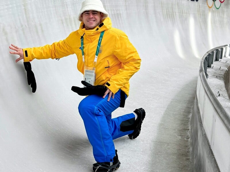 "МОК зраджує". Гераскевичу заборонили виступати в шоломі з фото українських атлетів, убитих РФ