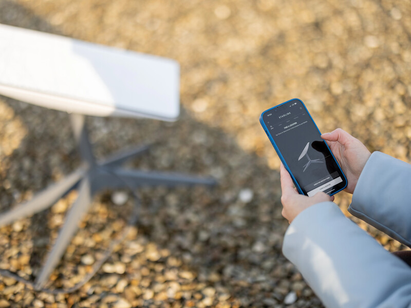 Росіяни погрожують сім'ям українських полонених, щоб ті реєстрували на себе Starlink – коордштаб