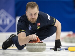 Брат и сестра из Швеции выиграли золото Олимпиады 2026 в Италии