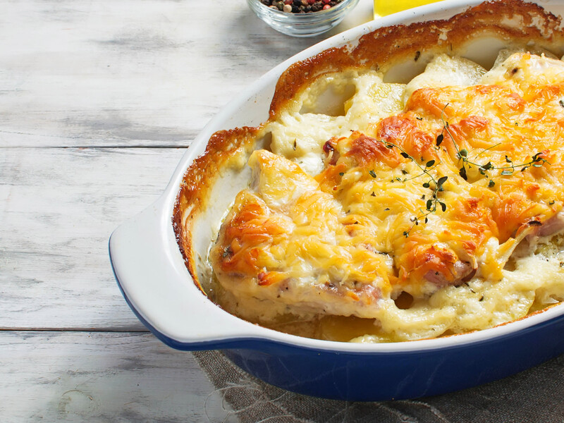 Апетитне м'ясо по-французьки з трьома секретними інгредієнтами. Рецепт для мультипечі