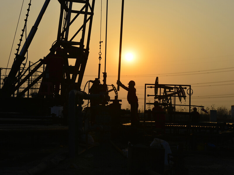 В Індії закликали НПЗ збільшити закупівлі нафти зі США й Венесуели – ЗМІ 