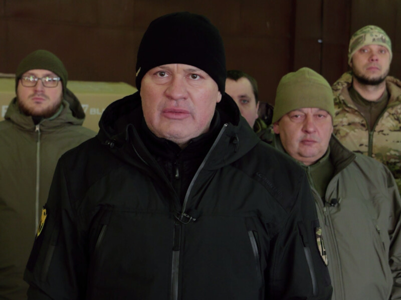 "Українська команда" передала зарядні станції батальйону безпілотних систем "Хорт" – Палатний