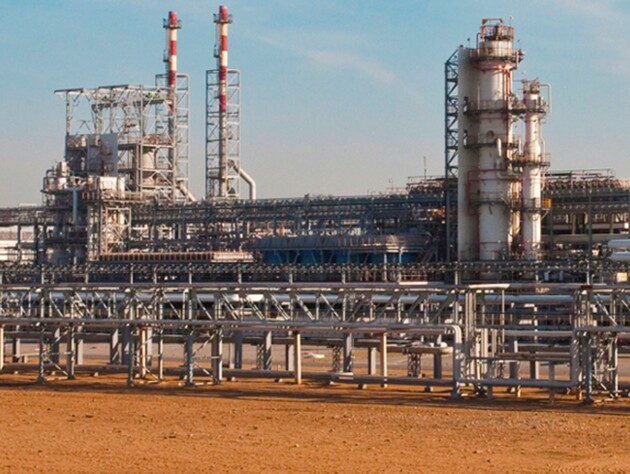 Волгоградський НПЗ зупинив роботу після української атаки – Reuters