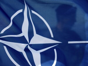 Украина получает более 80% оружия через НАТО – посол