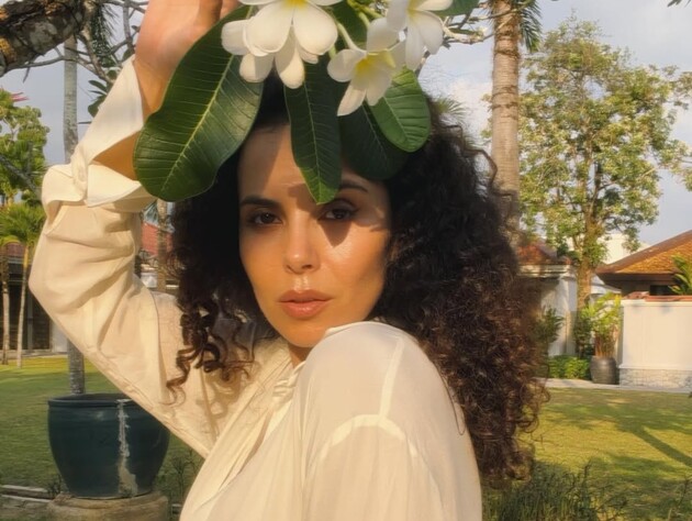 Каменських перед камерою зробила комплекс вправ. Співачка показала, в якій формі зараз