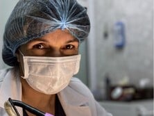 Моя перша меланома. Боса нога – і темна родимка, та сама, яку неможливо 