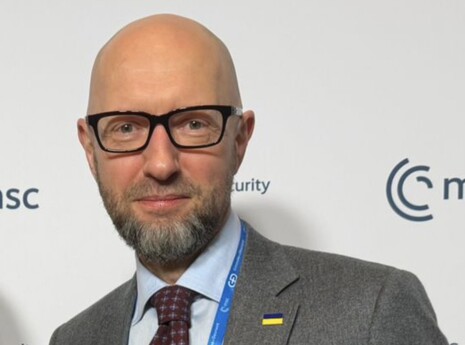 Яценюк: Це чіткий сигнал: Росія не збирається вести справжні переговори