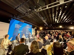 Україна не погодиться на жодну мирну угоду ціною територіальної цілісності й суверенітету – МЗС