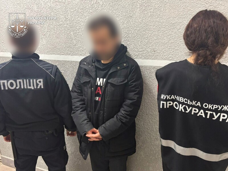 У Мукачеві іноземець намагався зґвалтувати дівчину-підлітка, вона урятувалася завдяки смс матері – поліція