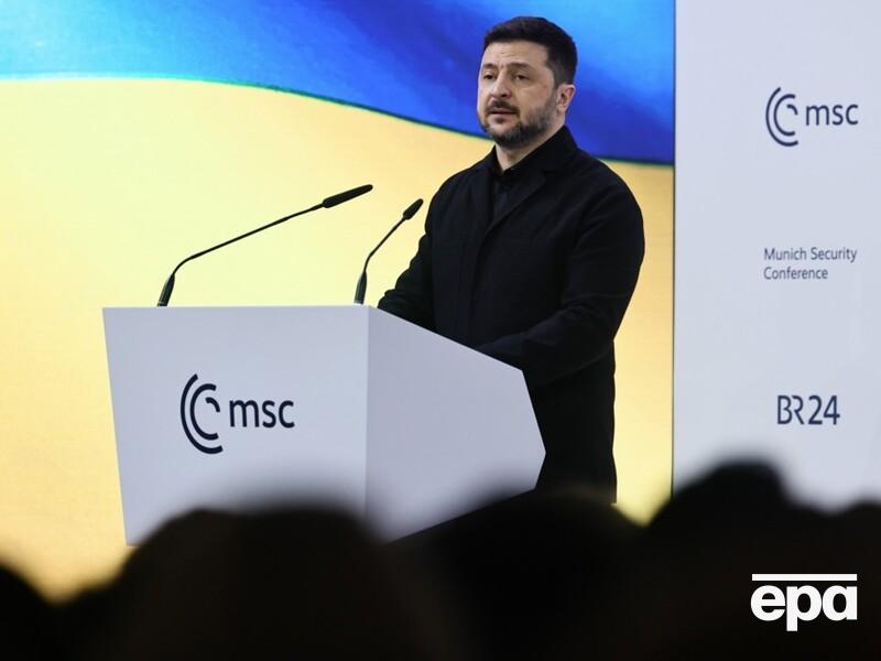 Зеленский пояснил, почему армию Украины неразумно держать вне НАТО