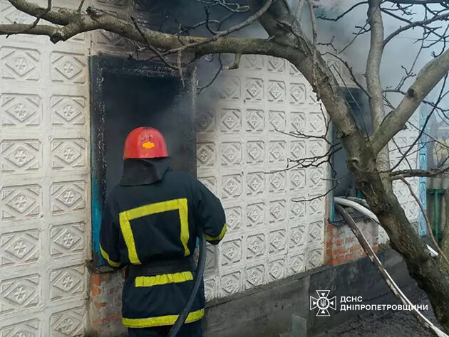 У Дніпропетровській області жертвами пожежі стало троє дітей. Що зробила їхня 20-річна мати