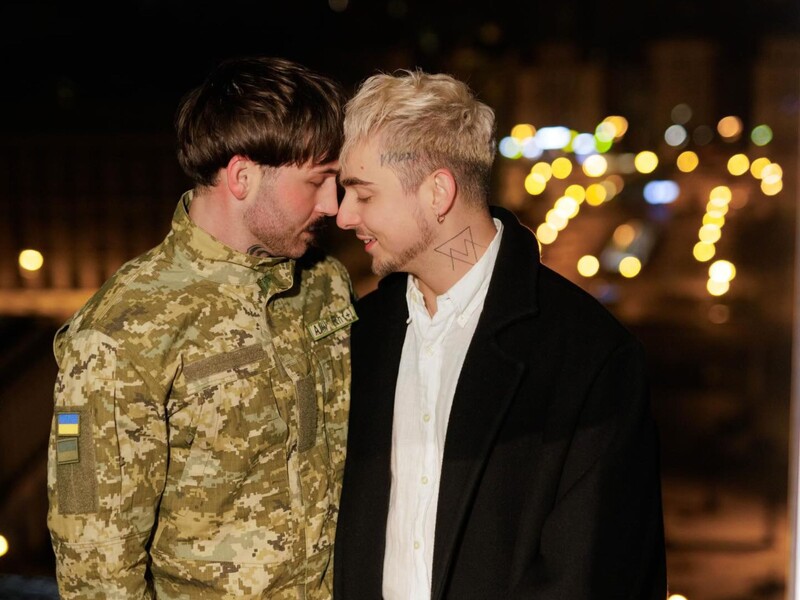 Свадьбы не будет. Melovin расстался с женихом, в СМИ называли их помолвку фейковой