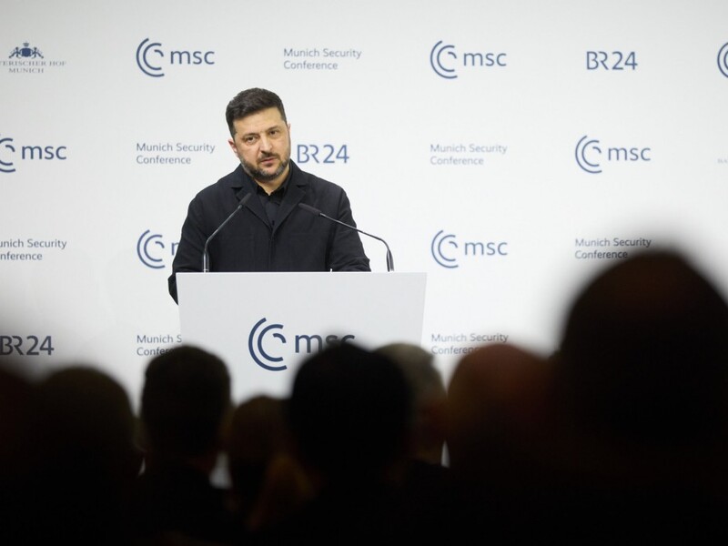 Зеленский пообещал РФ прекращение огня, чтобы там провели выборы