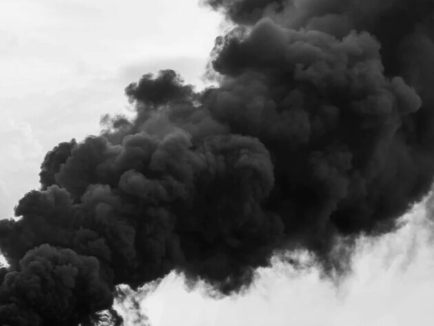 У Краснодарському краї РФ унаслідок атаки БПЛА загорівся резервуар із нафтопродуктами