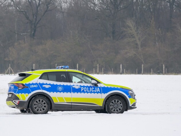 В Польше оштрафовали украинку, которая ехала со скоростью 200 км/ч. Она спешила на маникюр