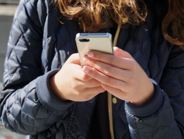 Починають із доносів. У СЗР розповіли, як у Росії карають за лайки й меми 