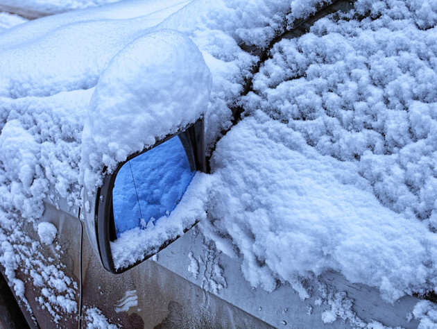 Сніг, дощі й різкі перепади температури. Синоптик розповів, яка погода пануватиме в Україні наступного тижня
