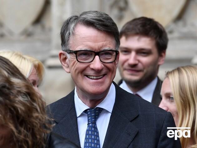 Британская полиция просила не публиковать часть файлов Эпштейна – Politico