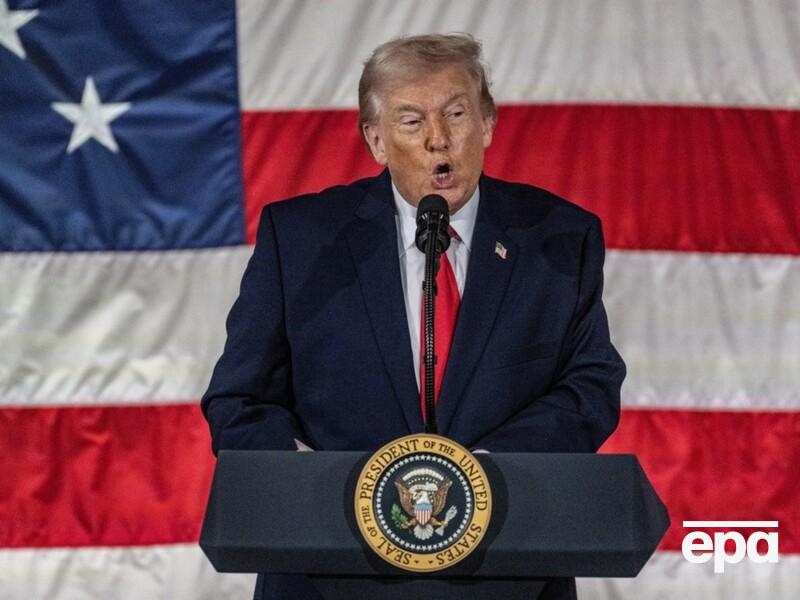 Трамп снова призвал Украину "как можно быстрее сесть за стол переговоров"