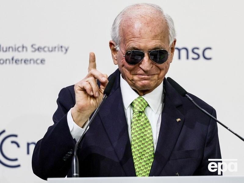 Худший покерфейс Каллас и разговор Рютте с псом Патроном. Номинации Politico после Мюнхенской конференции