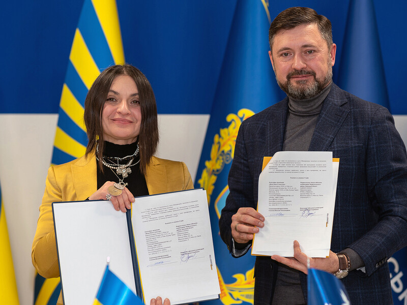 Фонд Ріната Ахметова й Маріупольська МВА підписали меморандум про співпрацю за програмою Mariupol Justice