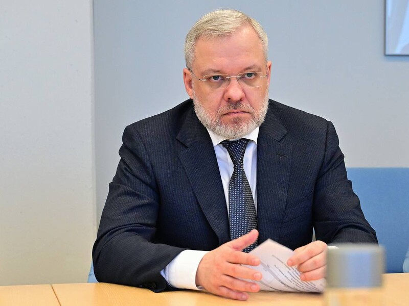 "У мене багато кумів". Підозрюваний у корупції Галущенко пояснив, хто платив за навчання сина у Швейцарії