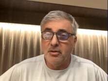 Починати переговори варто було б із відповіді на путінський терор, а не із планів спільного заробітку