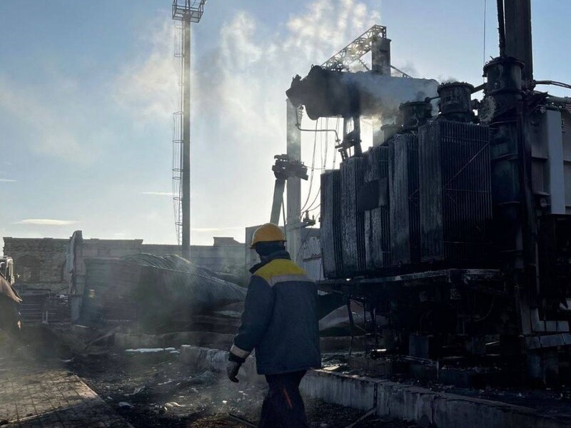 "Найважче, коли виконуєш свою роботу, а потім усе руйнується". The Wall Street Journal показала роботу енергетиків ДТЕК