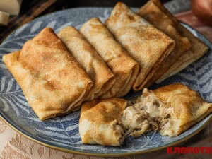 Приготуйте таку начинку для тонких апетитних налисників – будуть задоволені всі