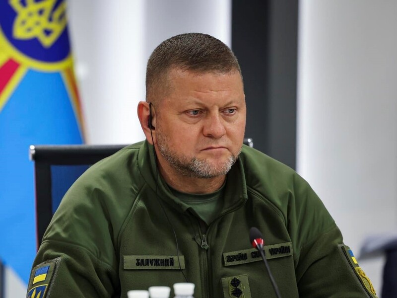 Залужний розповів, як СБУ 2022-го прийшла до нього з обшуком. У спецслужбі пояснили