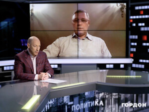 Зачем Путин вернул Мединского в переговоры, сколько РФ тратит на войну. Интервью Гордона с Касьяновым. Видео