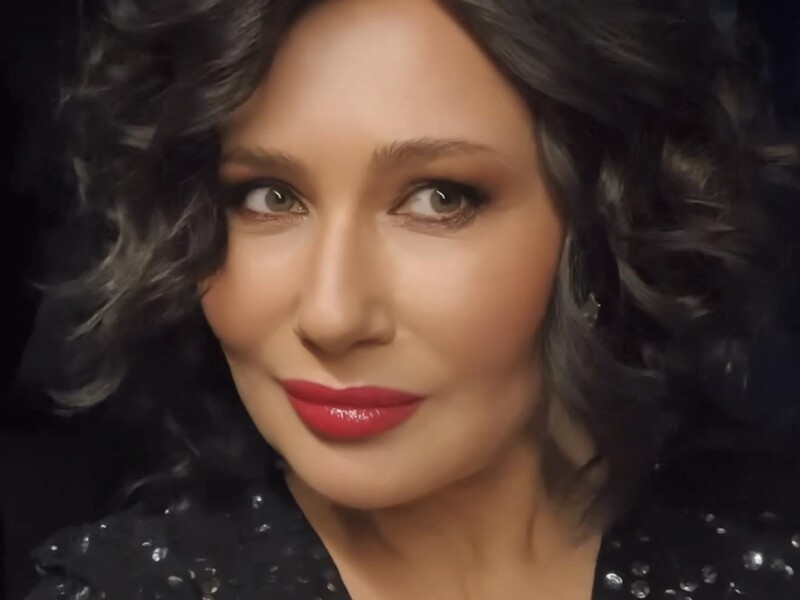 Мозгова змінила зачіску. Який вигляд має продюсерка з новим кольором волосся