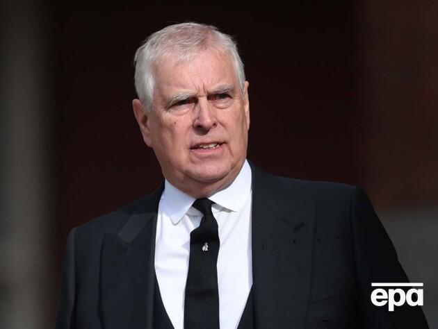 Полиция арестовала младшего брата короля Великобритания – бывшего принца Эндрю по делу Эпштейна – BBC