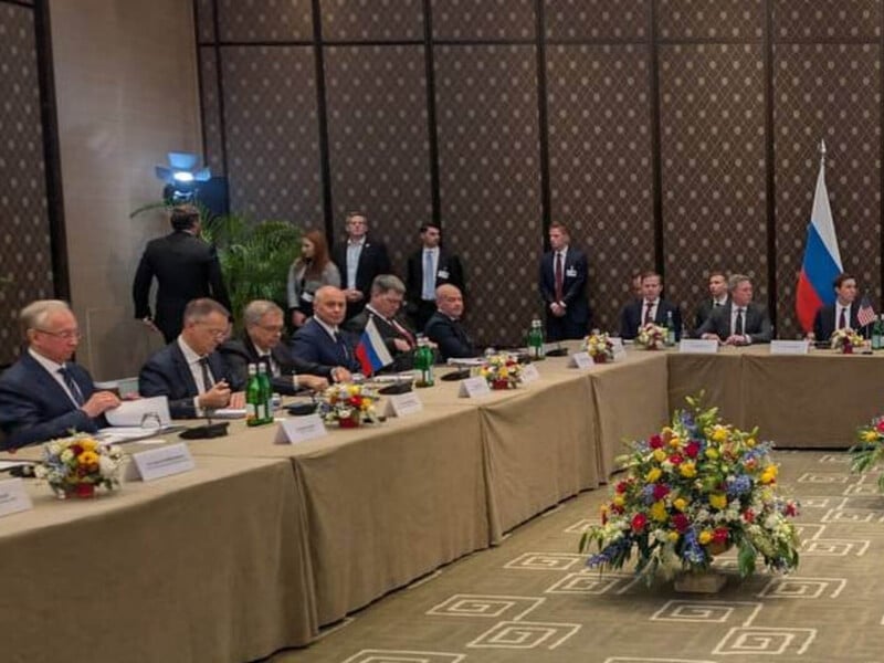 "Театр переговорів". Європейські розвідки оцінили шанси досягнення миру в Україні цього року