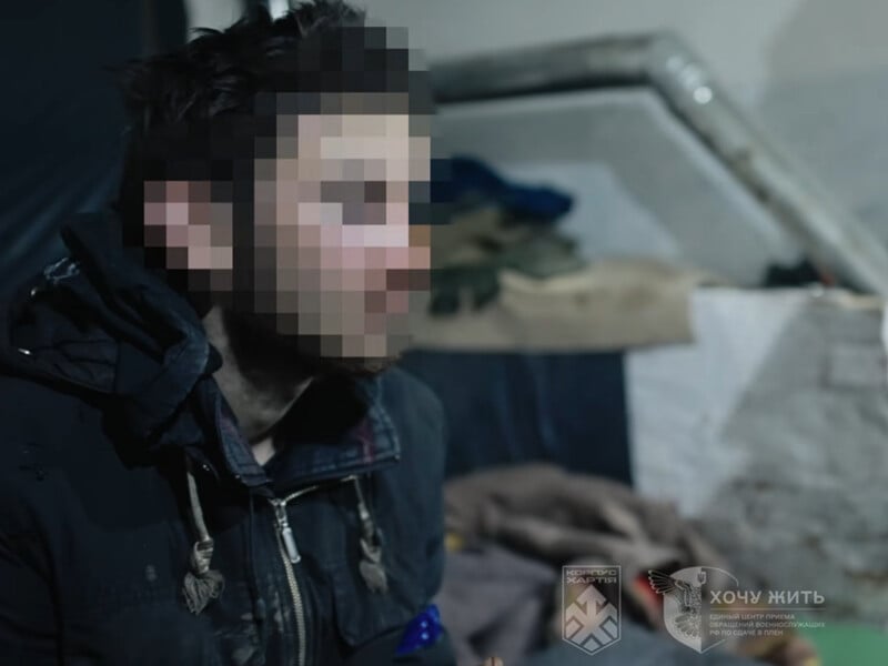 "Унікальна операція". У Куп'янську окупанти здалися в полон через чат-бот у Telegram. Відео