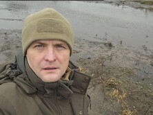 В весенних полях-морях – шторм, по обе стороны дорог горят фрегаты. Воздух полон весенними надеждами