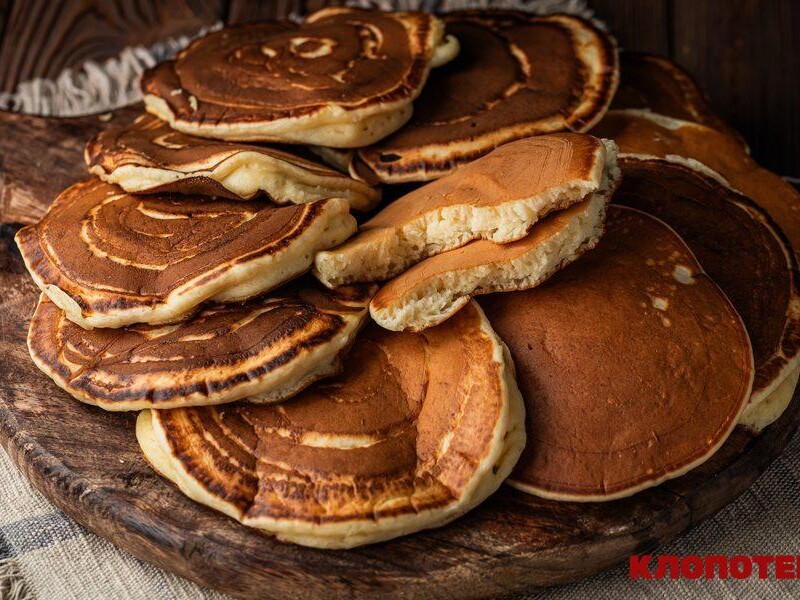 Просто змішайте ці інгредієнти й насмажте класних панкейків, як у красивих фільмах