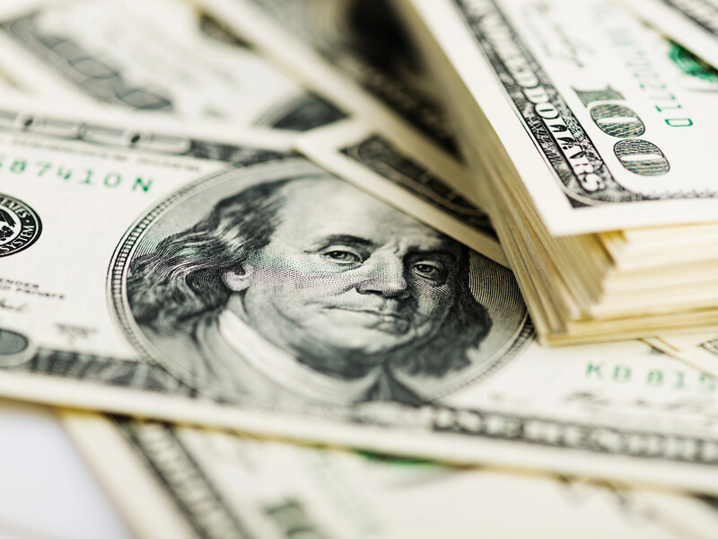 Європа замінила США. 2025 року американська допомога Україні майже припинилася. Інфографіка