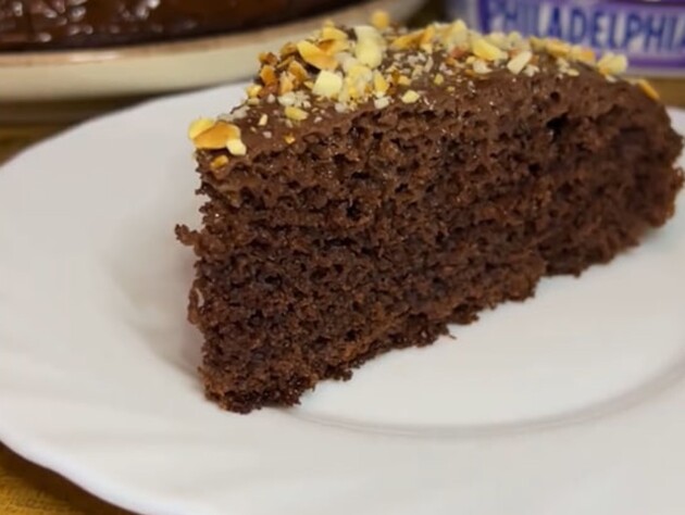 Приготовьте за 25 минут торт на сковороде. Простой рецепт из обычных продуктов