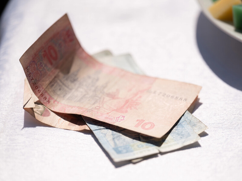 НБУ вилучає з обігу дрібні банкноти. Українцям дали час на обмін