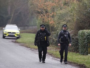 Как проходило задержание бывшего принца Эндрю по делу Эпштейна. Фоторепортаж