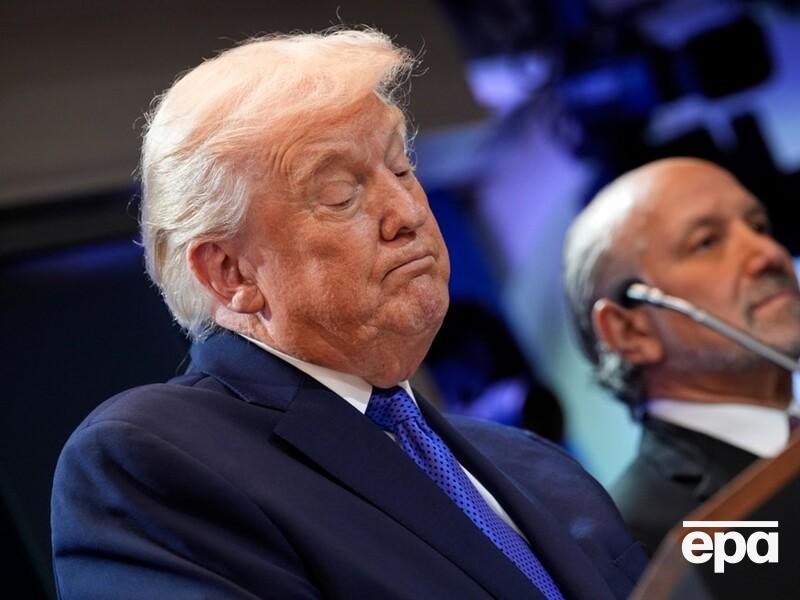 Верховный суд США признал, что Трамп не имел полномочий вводить пошлины. Тот в ответ выругался