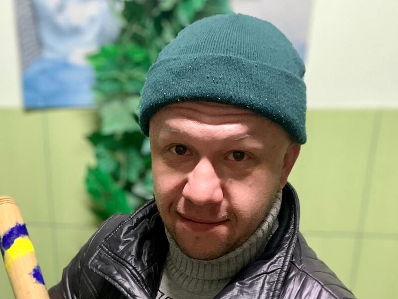 Відомий актор і військовослужбовець зізнався, що йому страшніше жити в Києві, ніж воювати на фронті